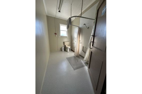 Ruataniwha Lodge - bathroom