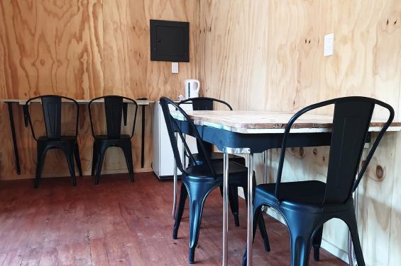 Tourist Cabins - dining tables